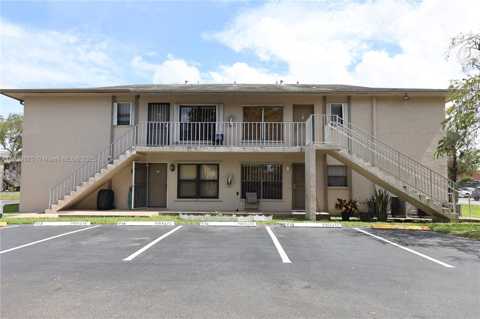 15318 SW 72nd St # 23, Miami FL 33193