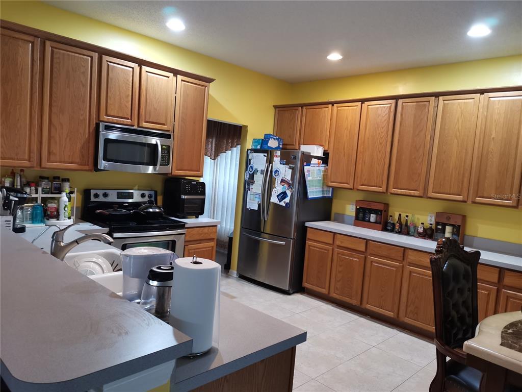 270 AUGUSTINE COURT, OVIEDO, FL — photo 4 of 22