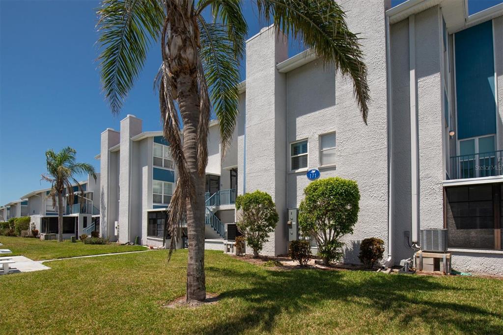 171 MEDALLION BOULEVARD UNIT F