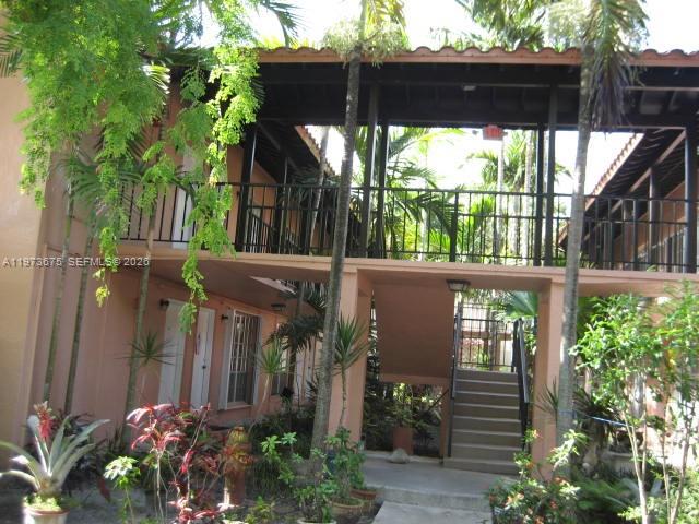 10832 N KENDALL DR # 6, Miami FL 33176