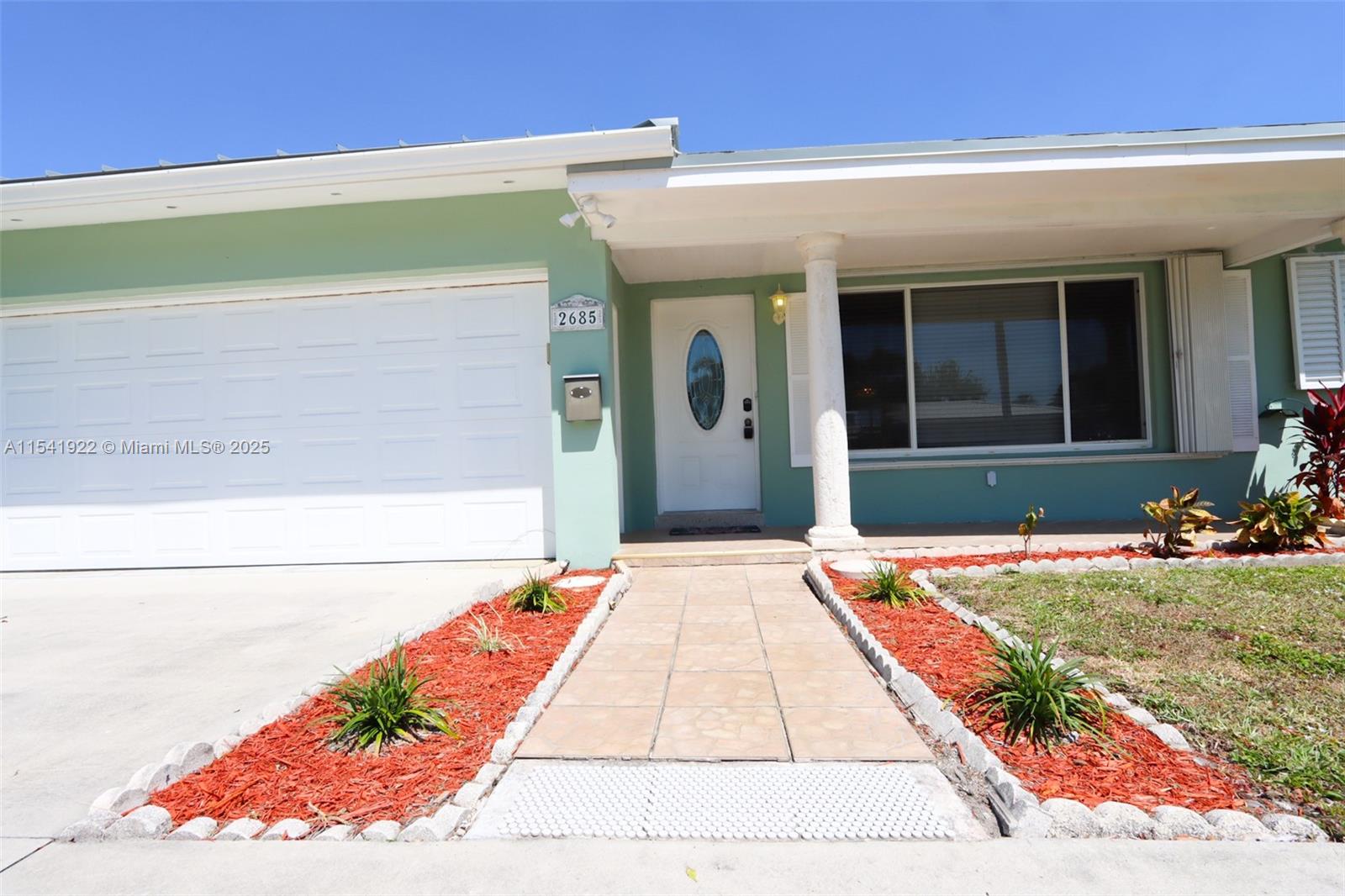 2685 SE 5th St, Pompano Beach FL 33062