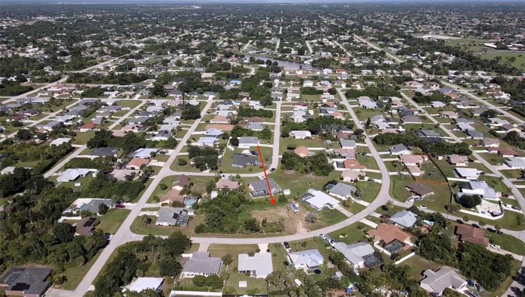 9368 EL CAMPO AVENUE, ENGLEWOOD, FL — photo 5 of 7