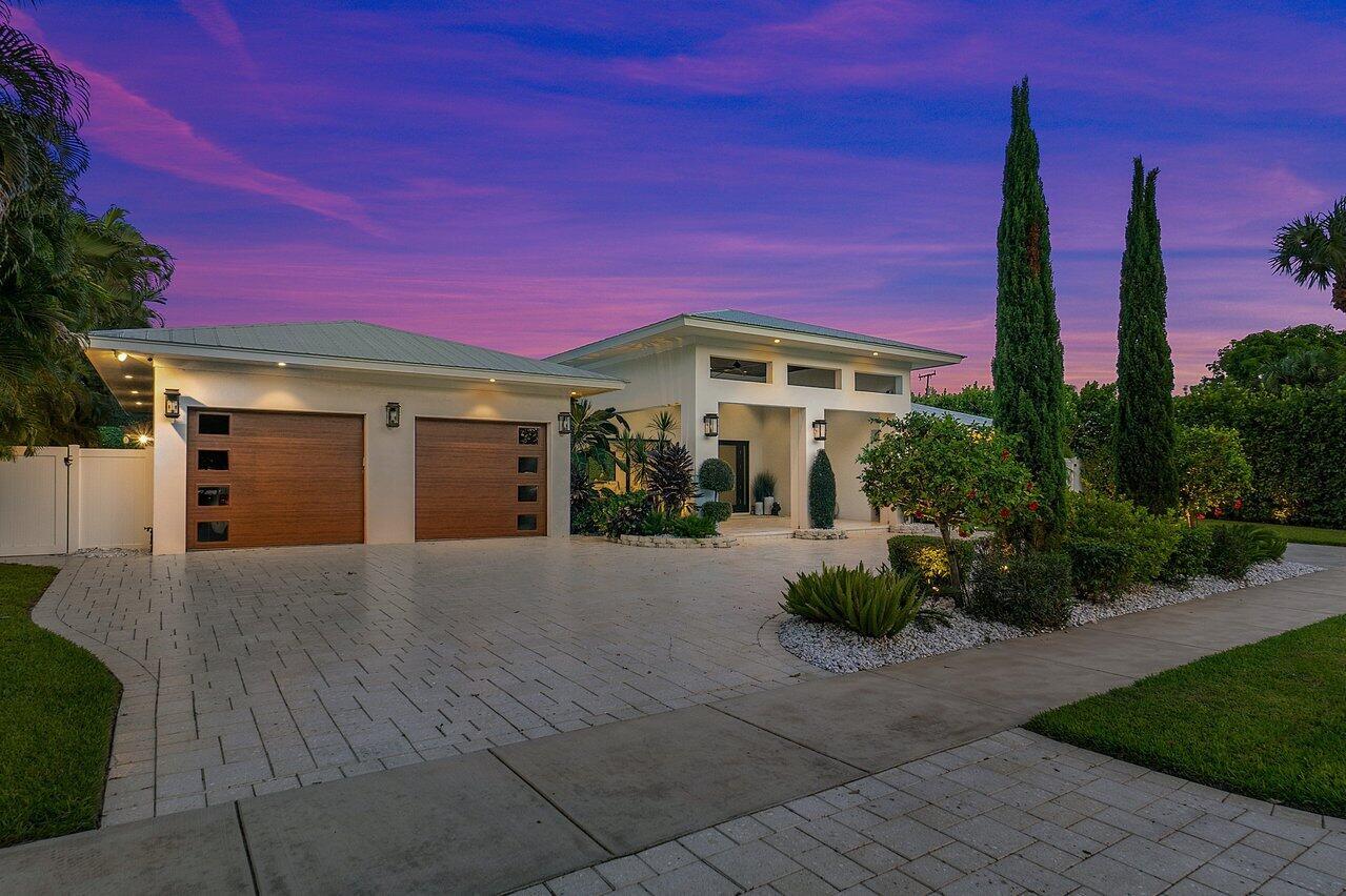 1117 Lake Drive, Delray Beach FL 33444
