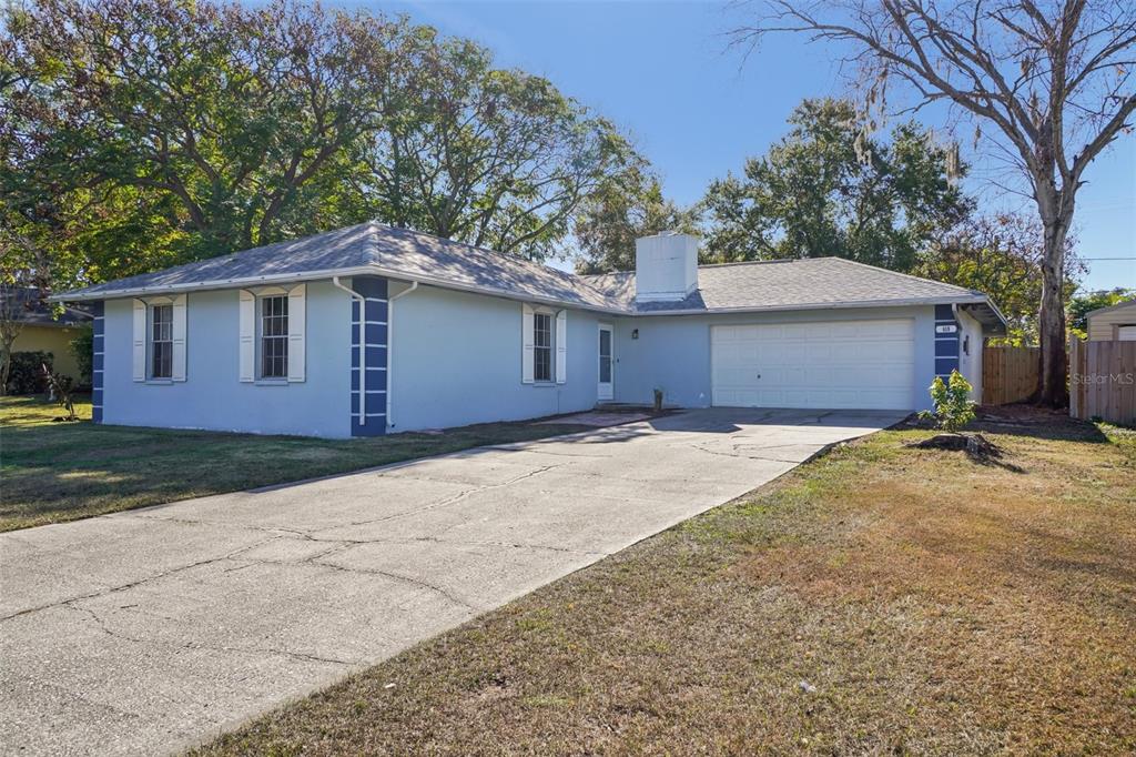 618 ROLLINGWOOD LANE