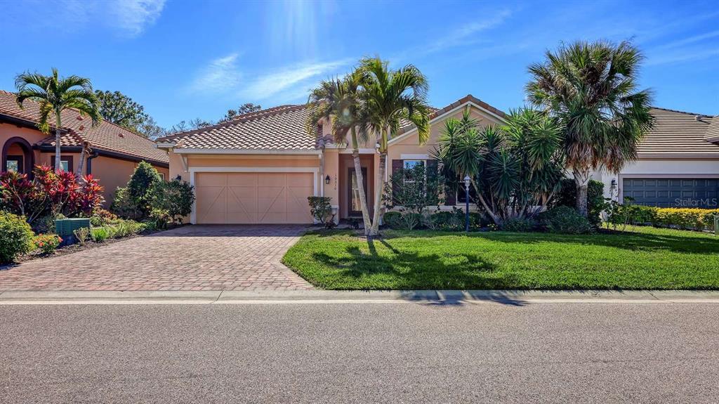 10310 EASTWOOD DRIVE