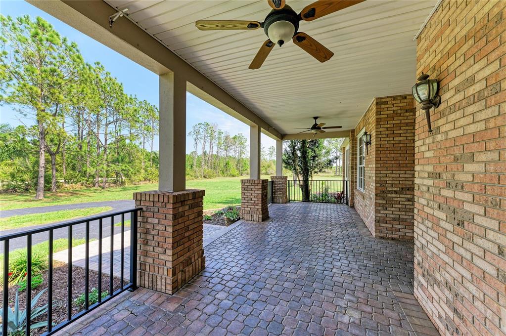 21616 67TH AVENUE E, BRADENTON, FL — photo 5 of 30