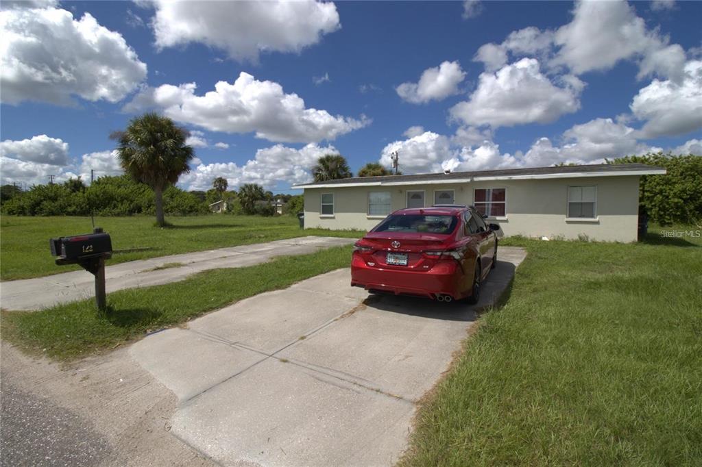 120 GRANADA BOULEVARD