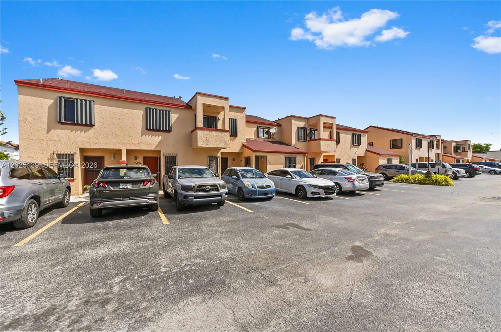 2433 W 52nd Pl # 1, Hialeah FL 33016