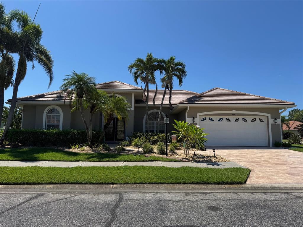 4967 STONECASTLE DRIVE