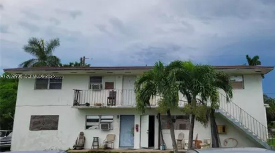 688 SW 6th St, Belle Glade FL 33430