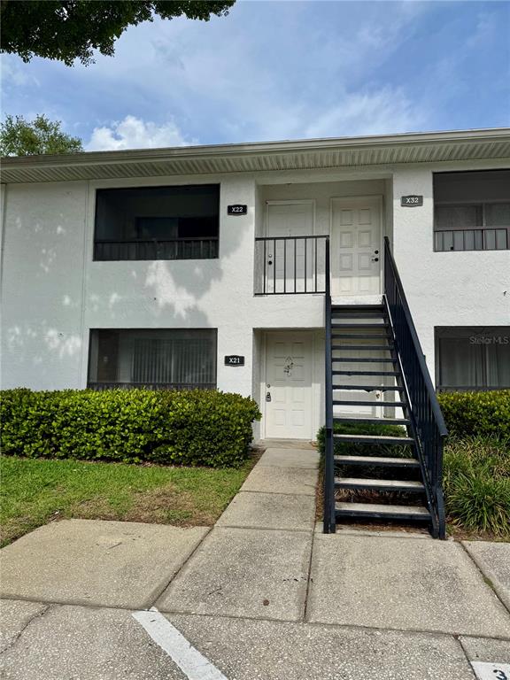 3804 N OAK DRIVE UNIT X21