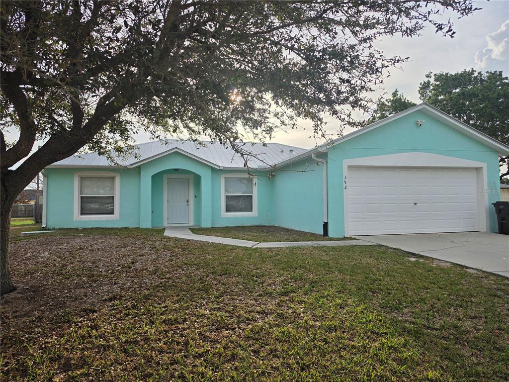 392 SW TAHOE COURT
