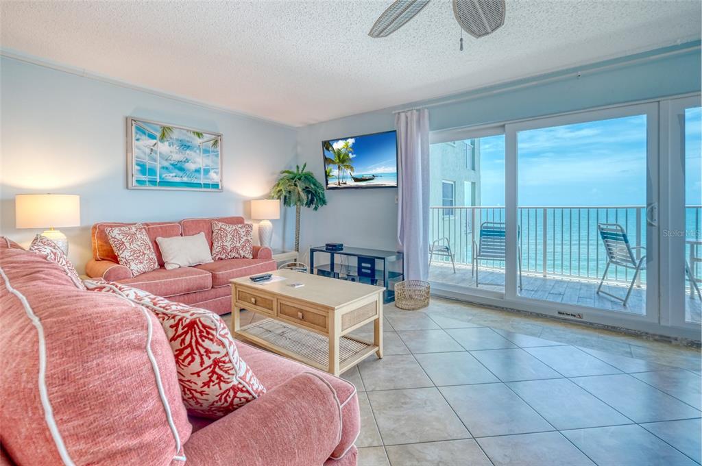 18610 GULF BOULEVARD UNIT 607