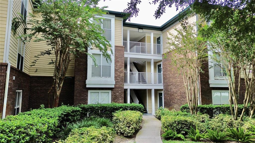 10024 STRAFFORD OAK COURT UNIT 809