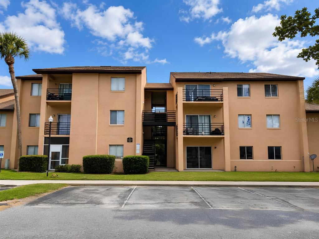 5214 VIA HACIENDA CIRCLE UNIT A308