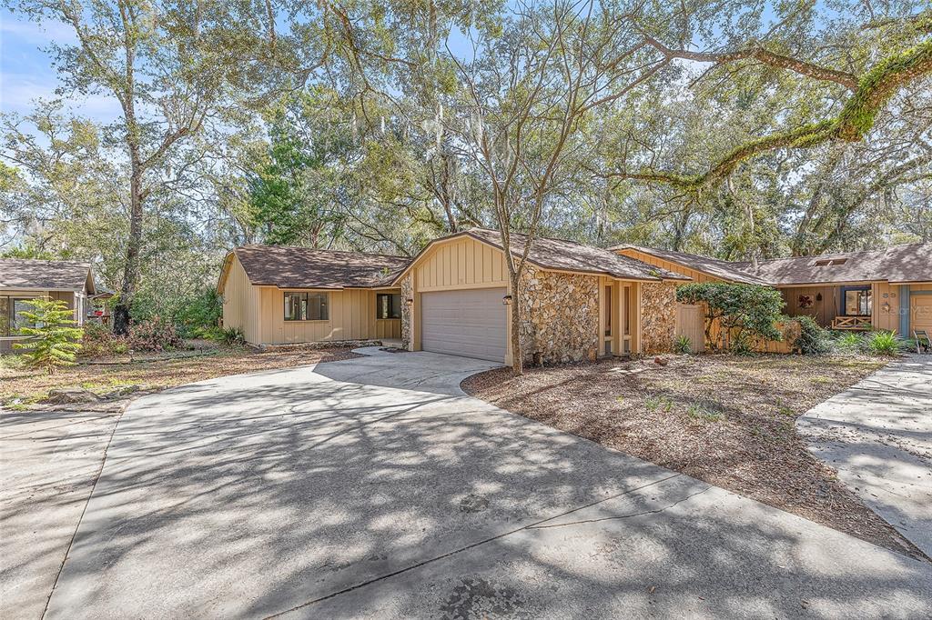 38 SNARESBROOK COURT, ORMOND BEACH, FL — photo 2 of 30