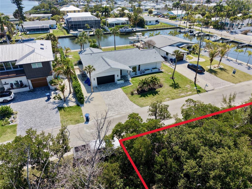 28TH STREET, HOLMES BEACH, FL — photo 4 of 7