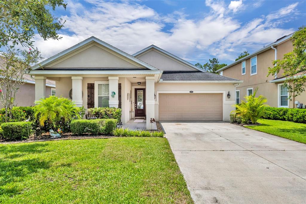 121 GRANDE BERWICK COURT