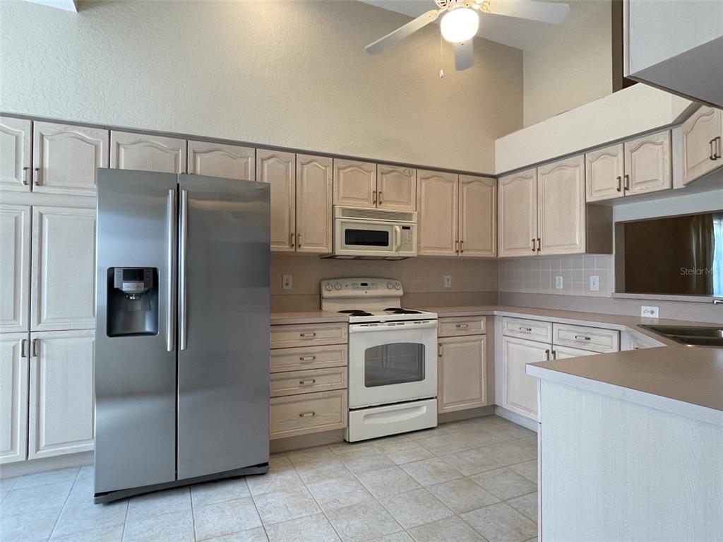 2784 ALEXANDER DRIVE, CLEARWATER, FL — photo 5 of 14