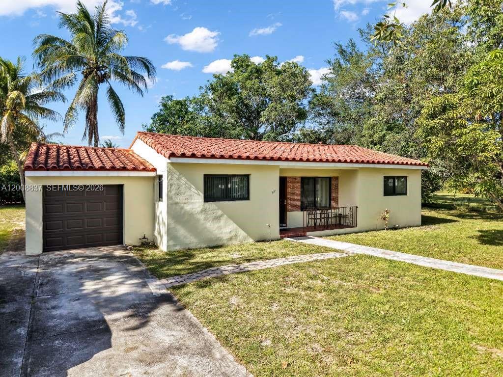 1201 NE 144th St, Miami FL 33161