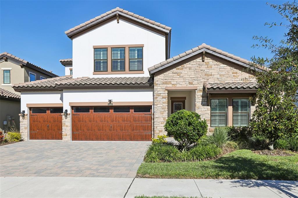 11263 RUSTIC TIMBER LOOP