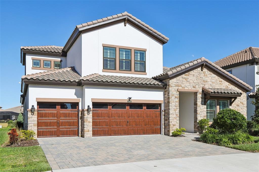 11263 RUSTIC TIMBER LOOP, SAN ANTONIO, FL — photo 2 of 30