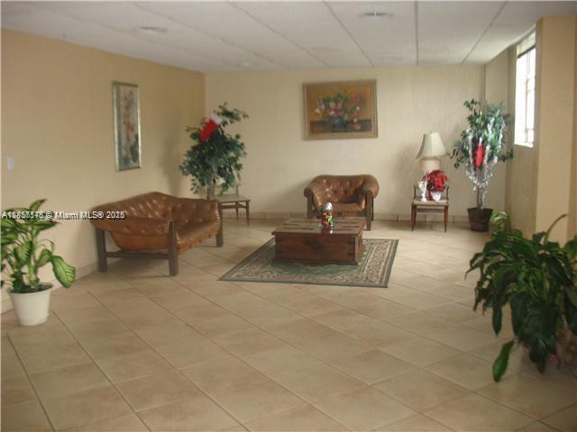 16465 NE 22nd Ave # 205, North Miami Beach FL 33160