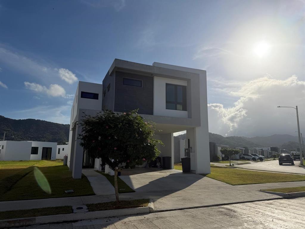 Urb Los Suenos CALLE CIELO UNIT 284