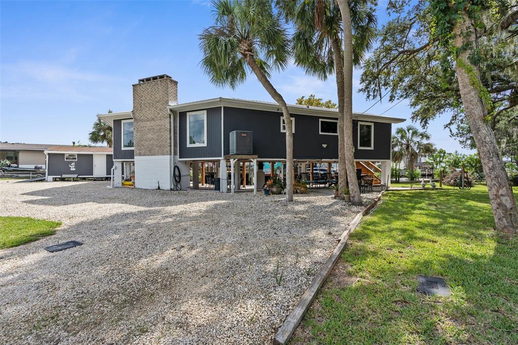 5648 S GARCIA ROAD