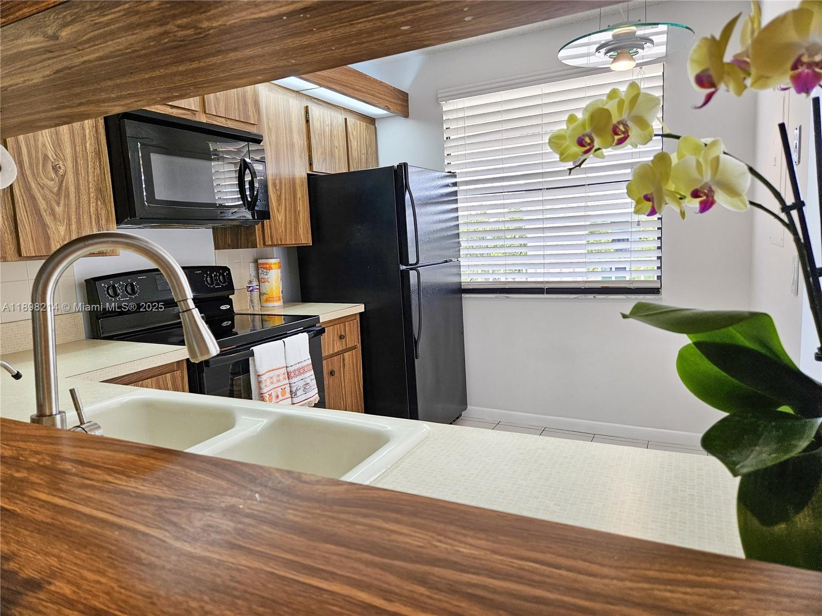6085 Balboa Cir # 403, Boca Raton FL 33433