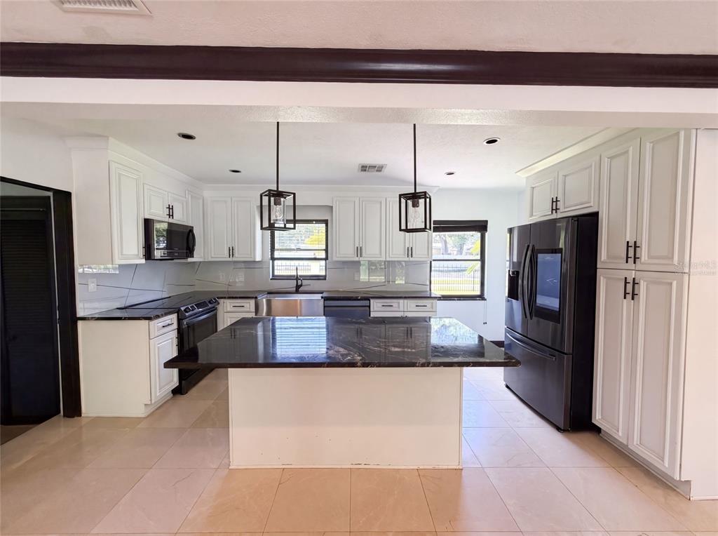 1515 S WEST SHORE BOULEVARD, TAMPA, FL — photo 2 of 25