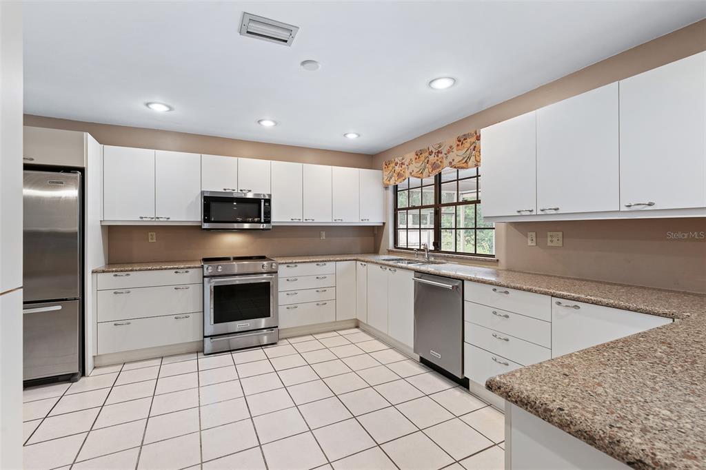 20 RIVER RIDGE TRAIL, ORMOND BEACH, FL — photo 3 of 30