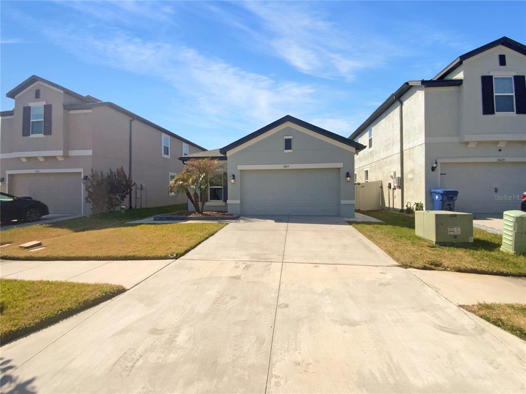 7423 POOL COMPASS LOOP