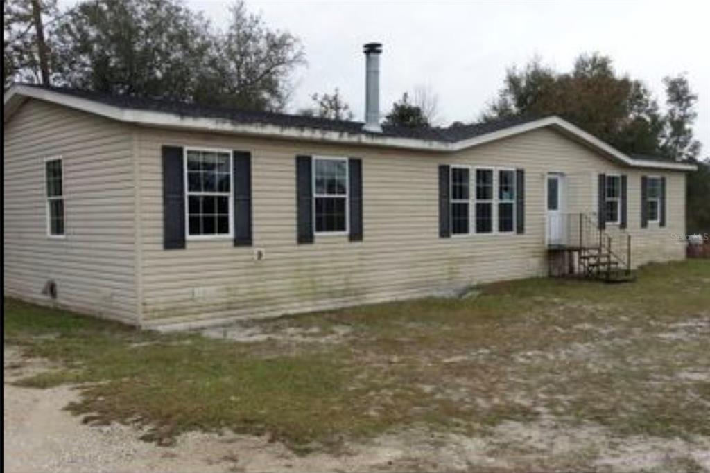 335 SHADY LANE
