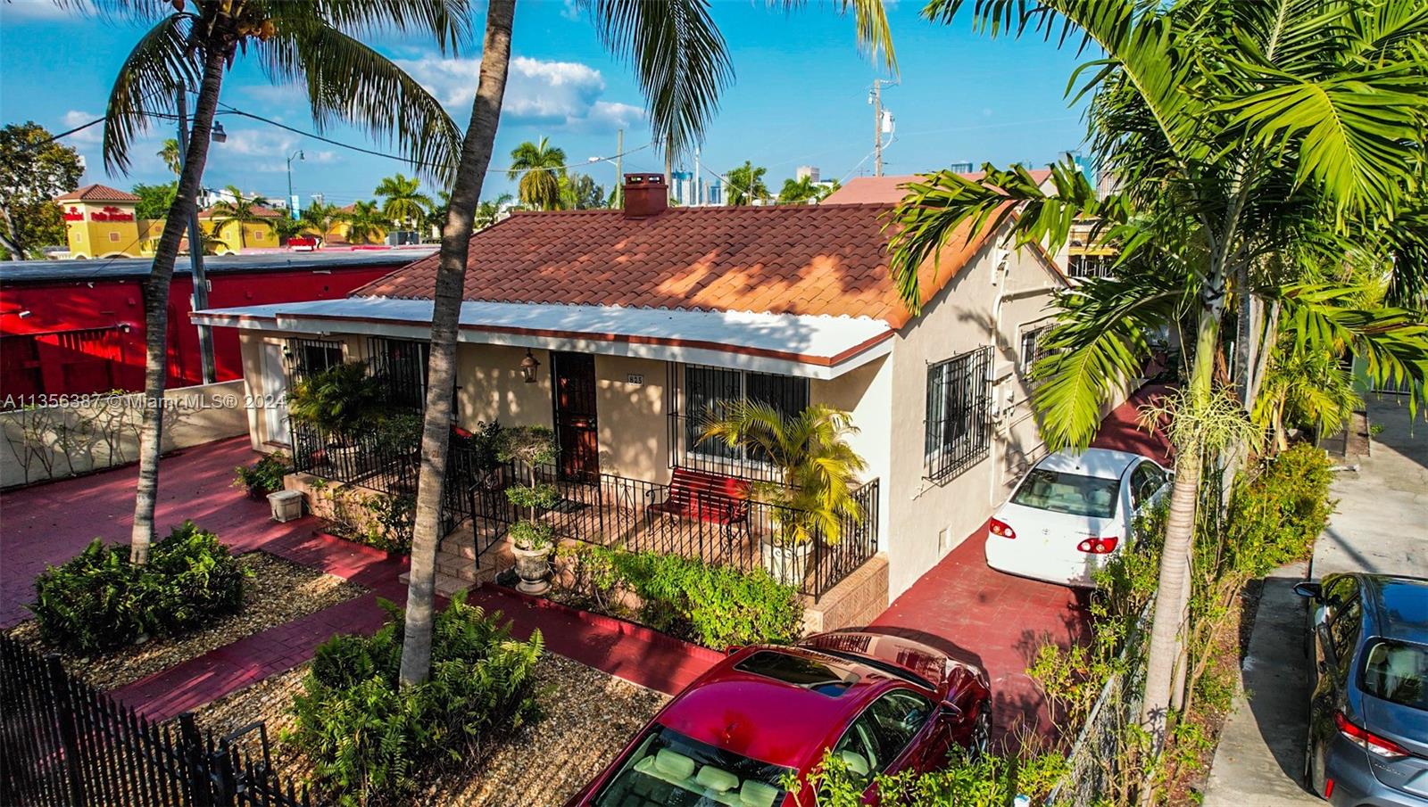 825 SW 13th Ave, Miami FL 33135