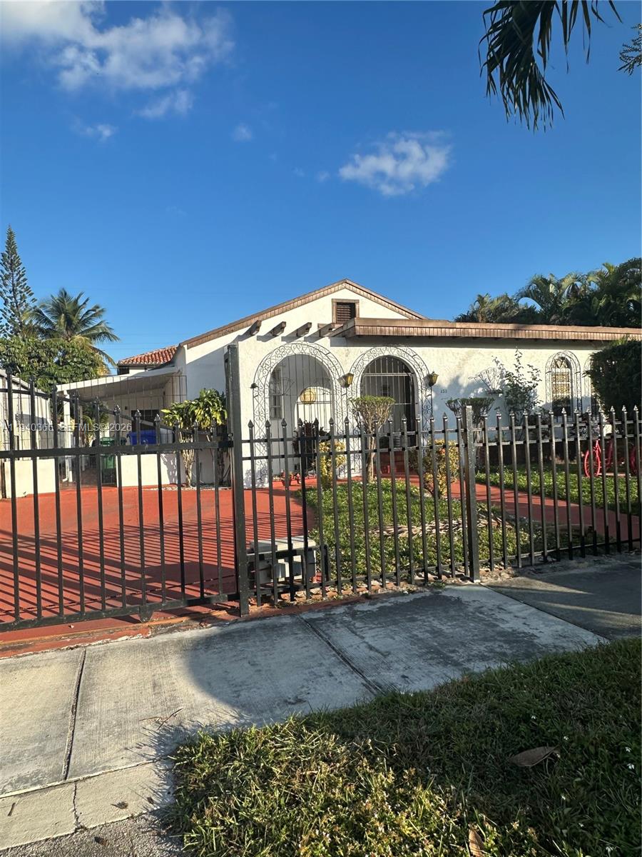 431 NW 32nd Ct, Miami FL 33125