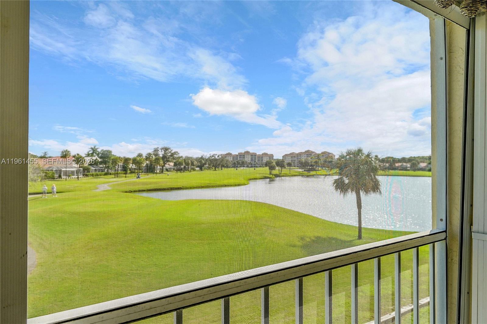 17317 Boca Club Blvd # 7, Boca Raton FL 33487