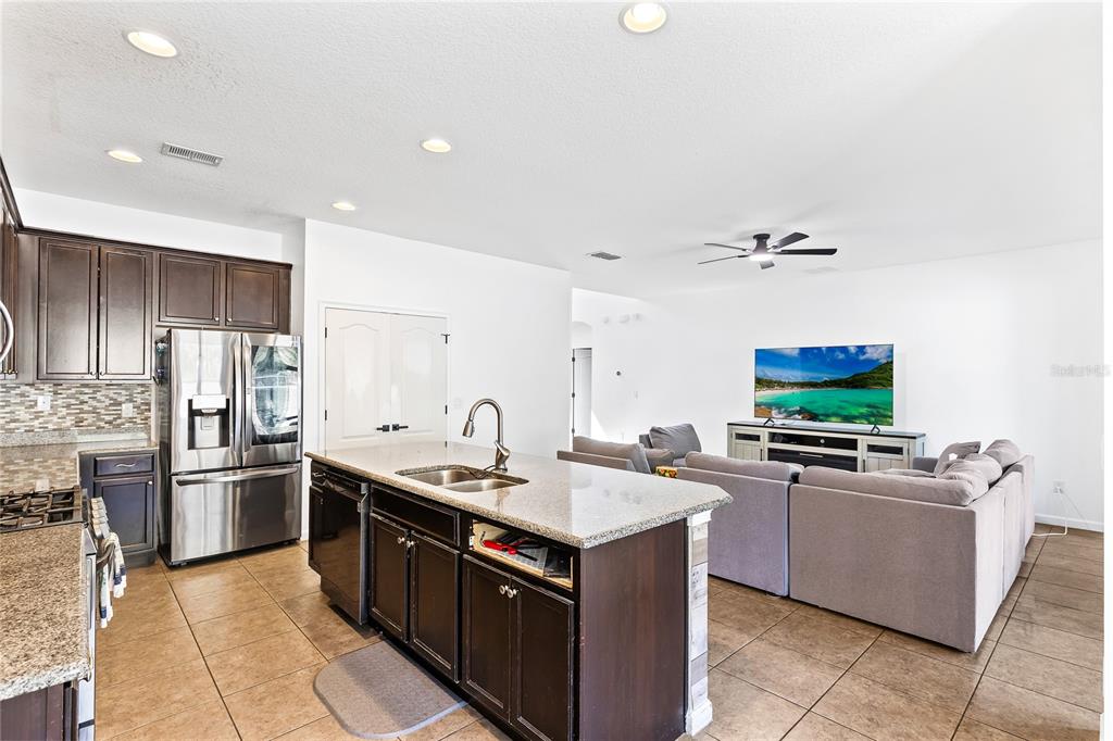 873 HARING LANE, MOUNT DORA, FL — photo 4 of 30