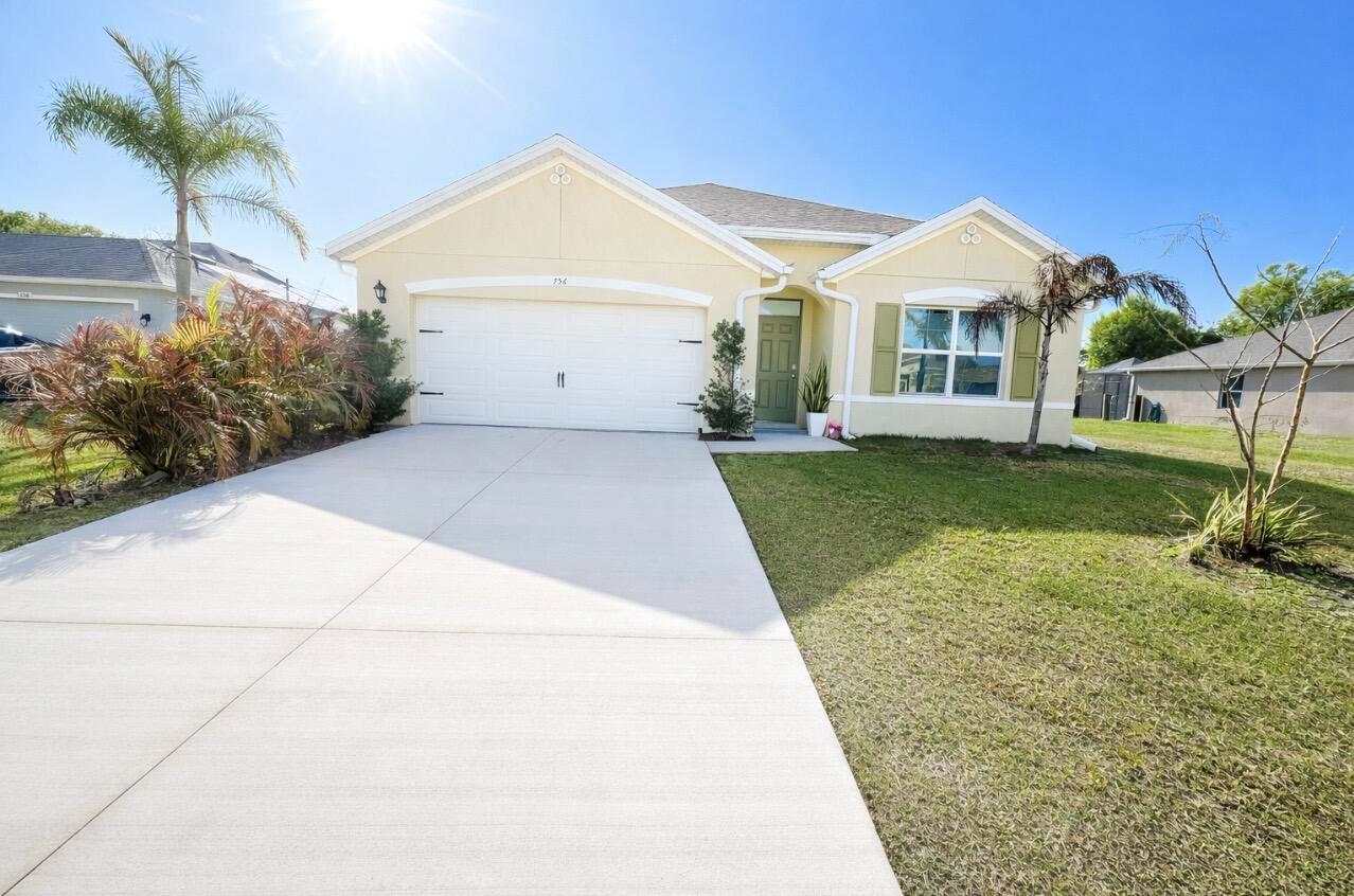 756 Media Terrace, Sebastian FL 32958