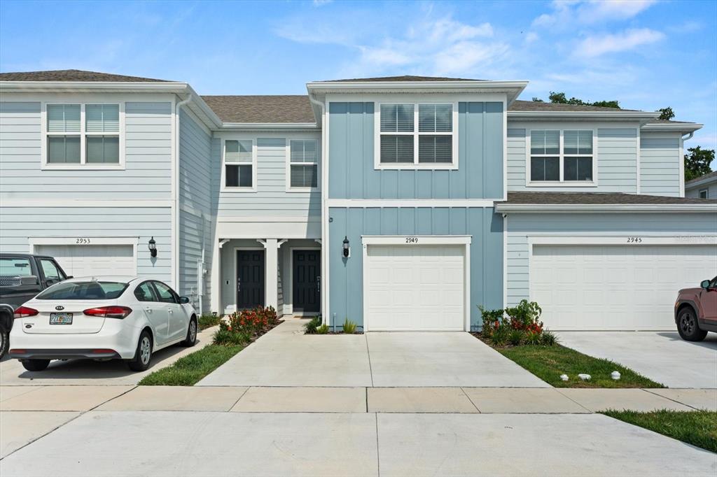 2949 CLEVER LANE