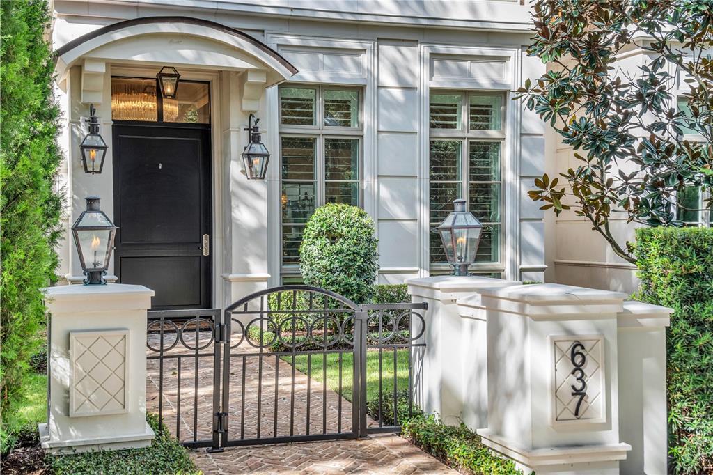 637 N PARK AVENUE