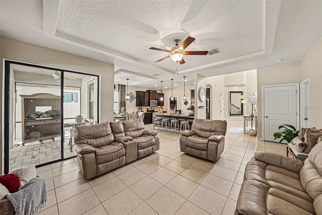 12530 BALLENTRAE FOREST DRIVE, RIVERVIEW, FL — photo 5 of 25