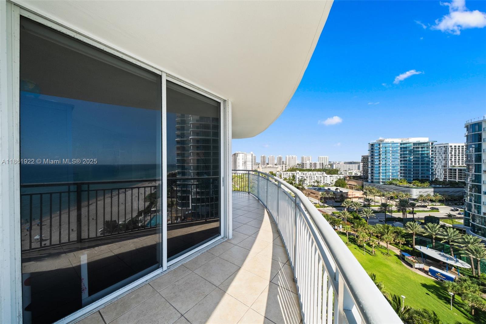 SUNNY ISLES BEACH, FL — photo 3 of 30