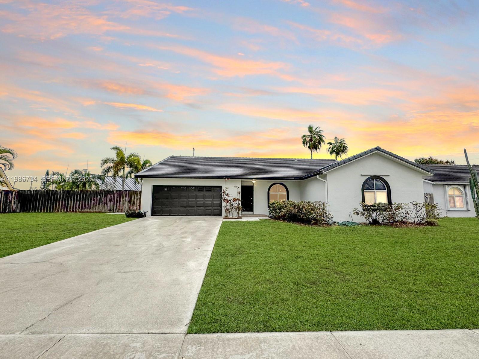 15041 SW 147th Pl, Miami FL 33196