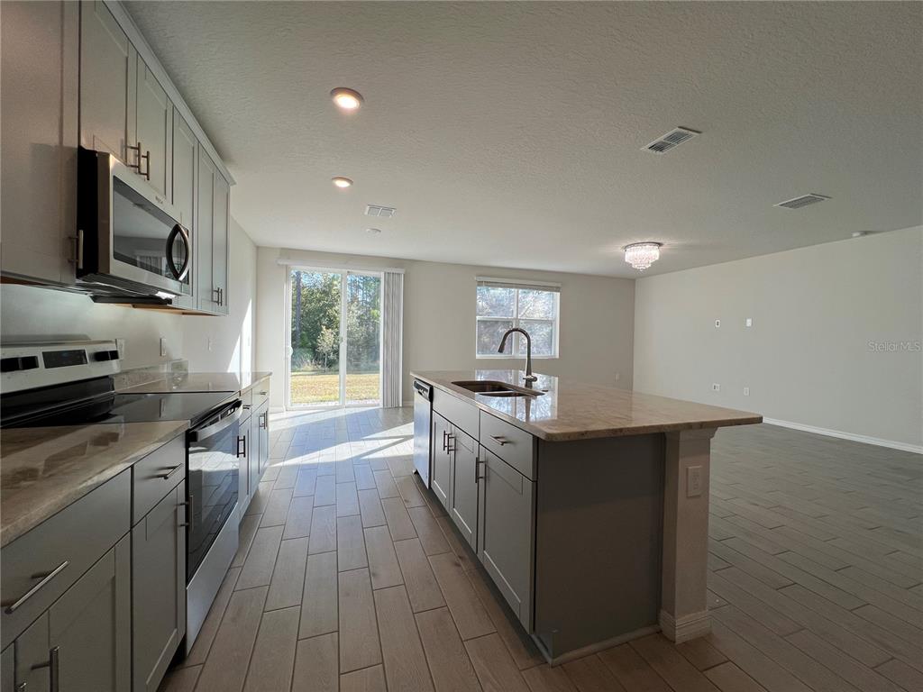 17245 CAGAN CROSSINGS BOULEVARD, CLERMONT, FL — photo 4 of 30