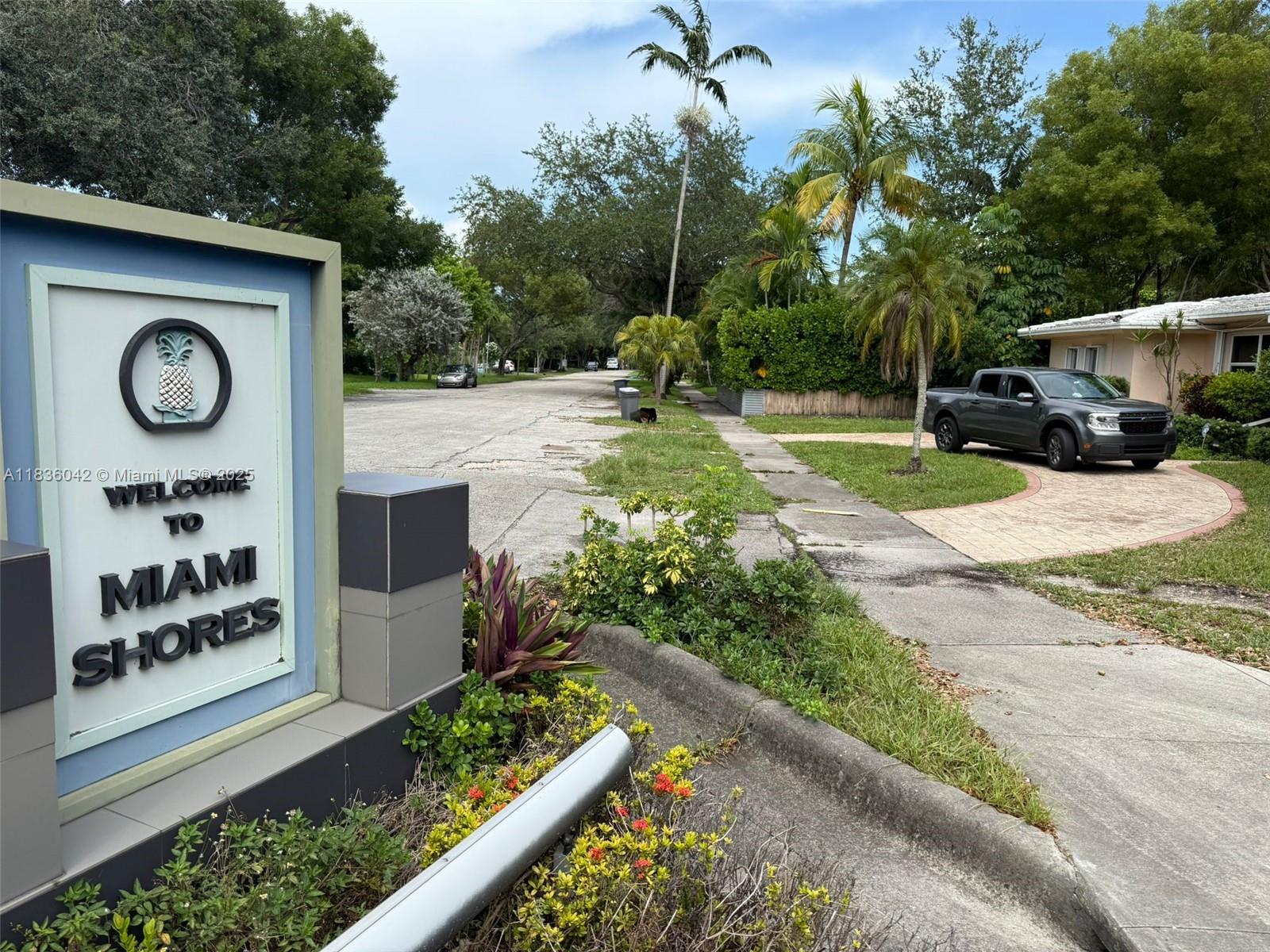2 NE 91st St, Miami Shores FL 33138