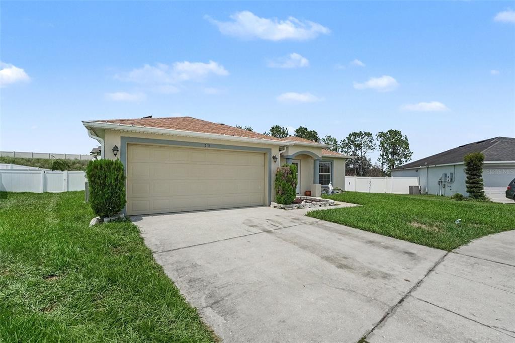 510 PETER PAN BOULEVARD, DAVENPORT, FL — photo 2 of 30