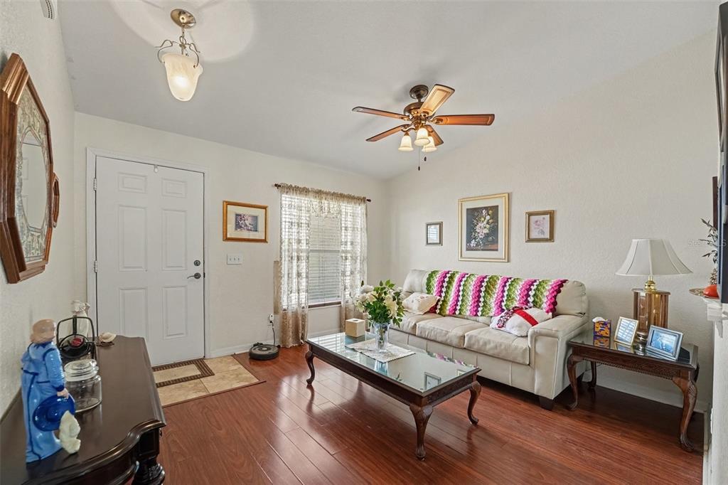510 PETER PAN BOULEVARD, DAVENPORT, FL — photo 4 of 30