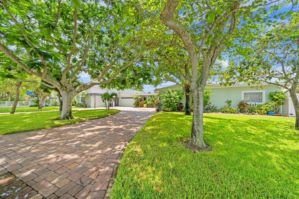 1732 BAY SHORE DRIVE