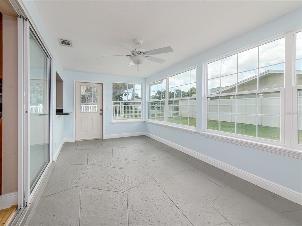 1661 ALGONQUIN DRIVE, CLEARWATER, FL — photo 3 of 30